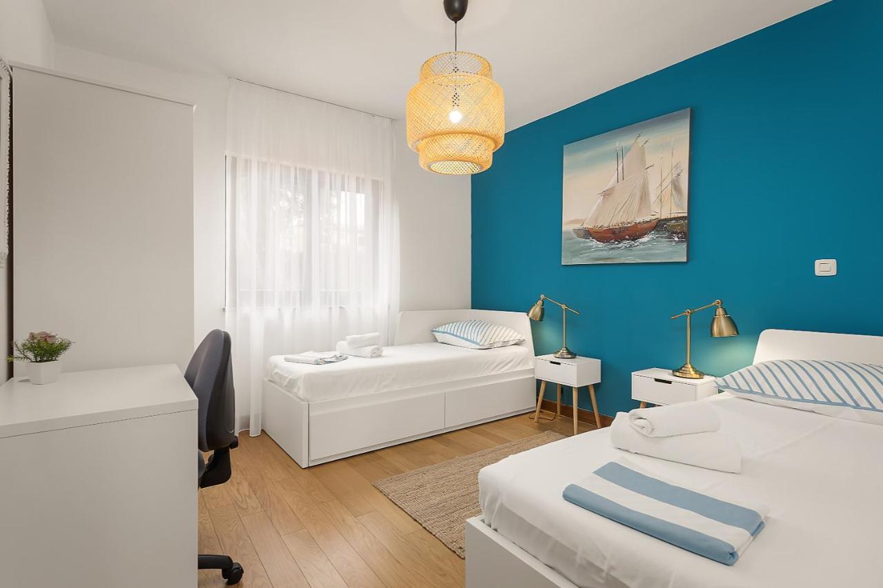 Apartments Cesare With Shared Pool Лижнян Экстерьер фото